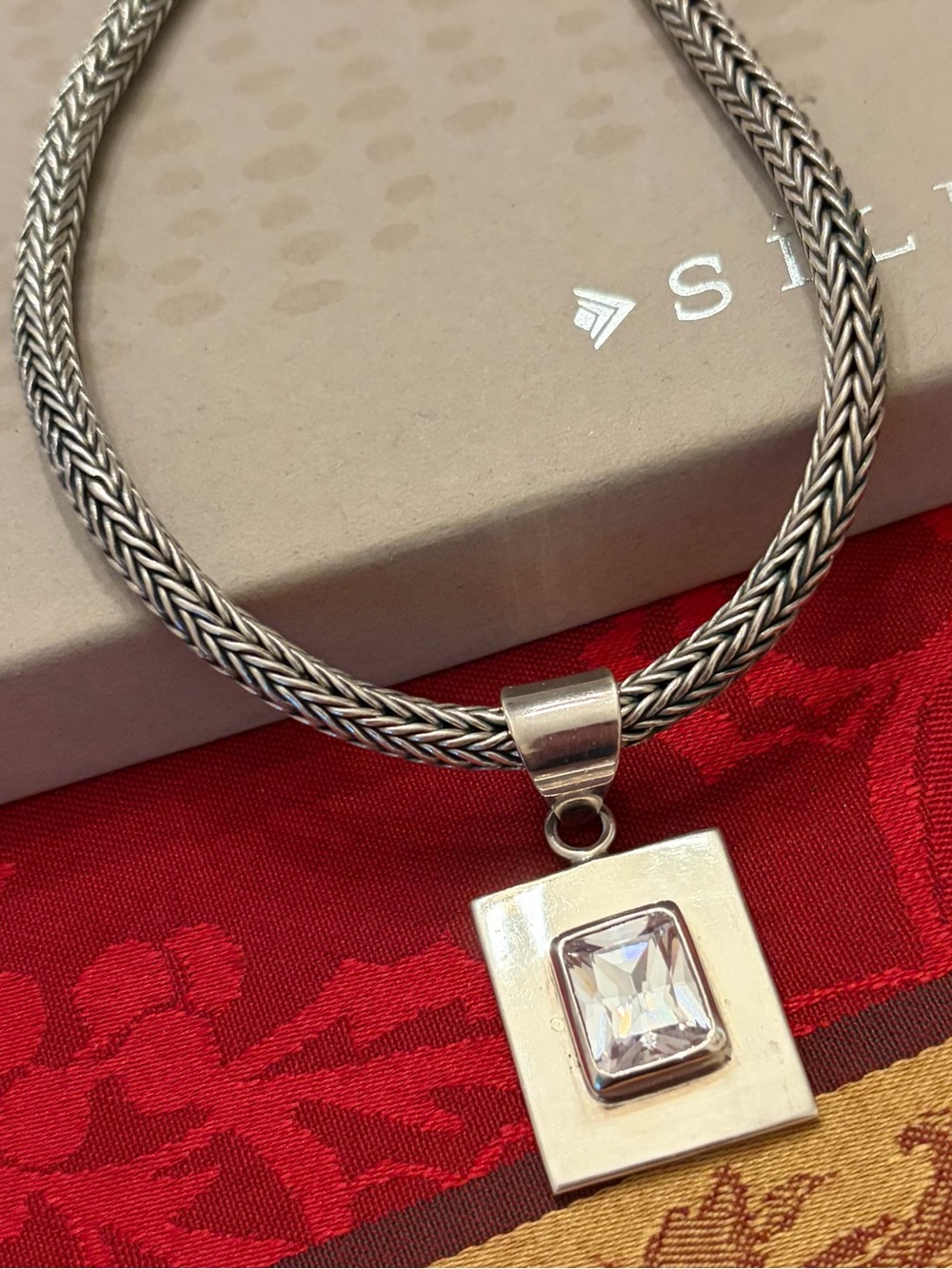 Vintage Silpada Sterling Silver Cubic Zirconia Pendant Omega Chain Necklace